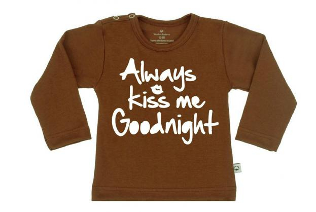 Wooden Buttons t-shirt lm  always kiss me goodnight choco