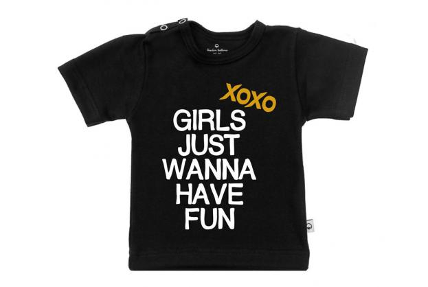 Wooden Buttons t-shirt lm xoxo Girls just Wanna have fun zwart